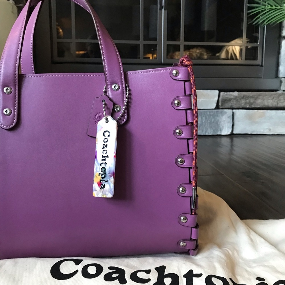 Coach Coachtopia Re-Laceable Reversible Crossbody Tote Purse, Lilac Berry - Picture 2 of 16
